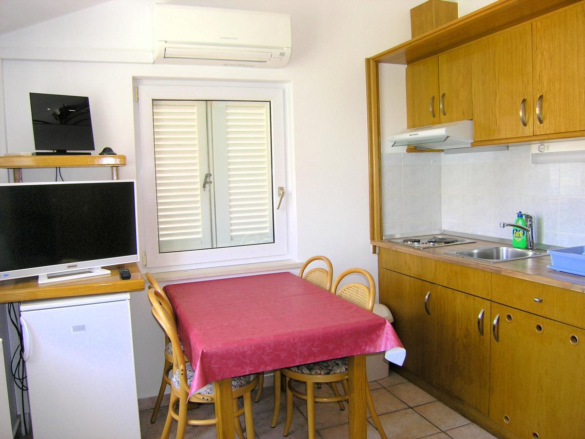 Apartments Oribella Krk Town Extérieur photo